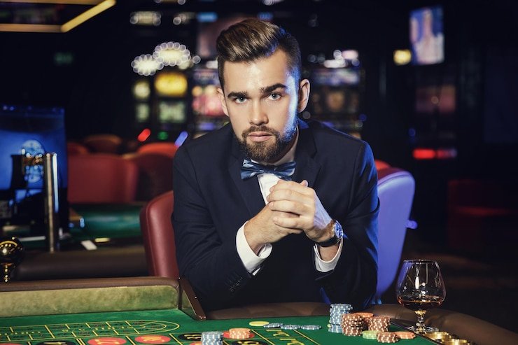 Roulette wheel spinning in live studio for heylink jualtoto Macau Pools
